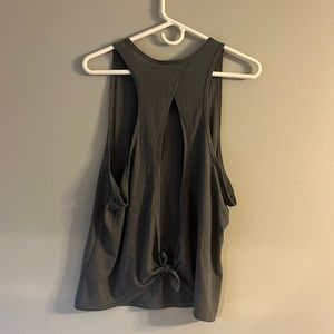 Victoria sport tank top